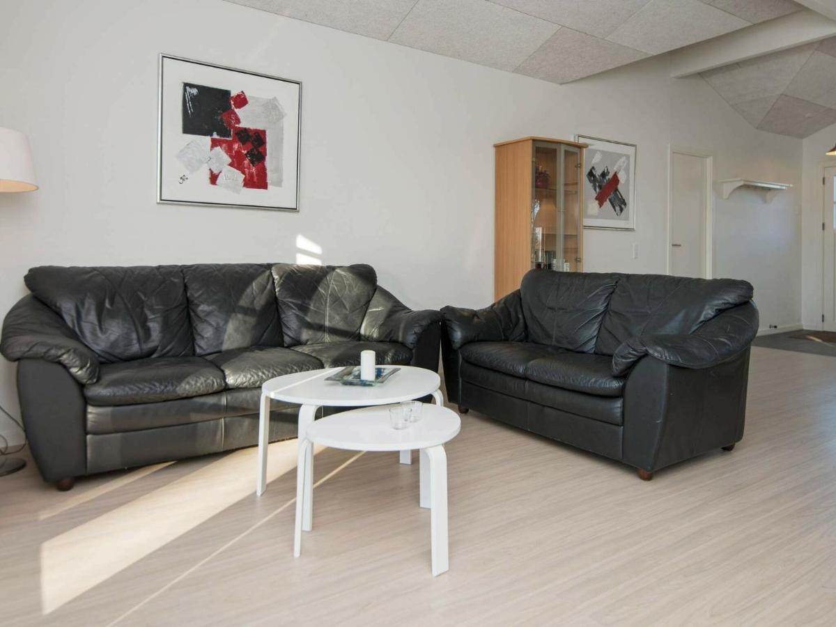 8 Person Holiday Home In B Rkop Egeskov  Экстерьер фото